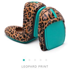 Tieks Leopard Flats Size:7 Like New!